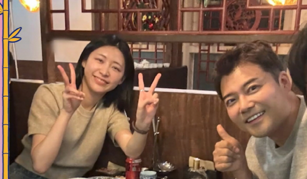 Jeon Hyun Moo dan Hong Ju Yeon