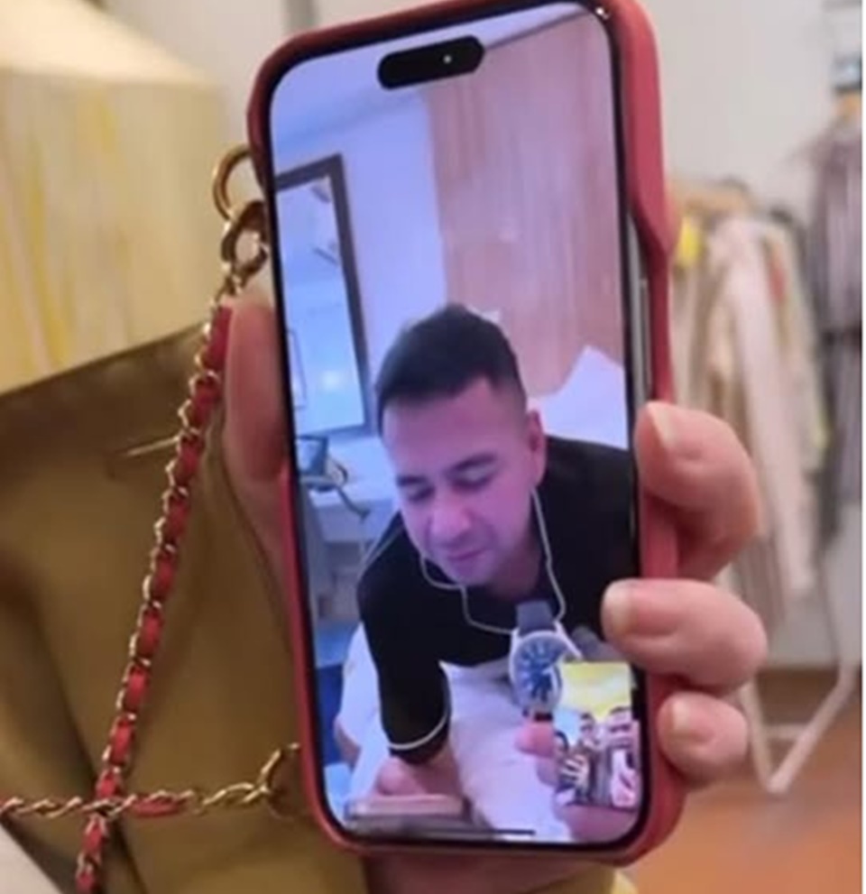 Raffi Ahmad Dapat Kado Ultah Jam Tangan Mewah [Instagram]