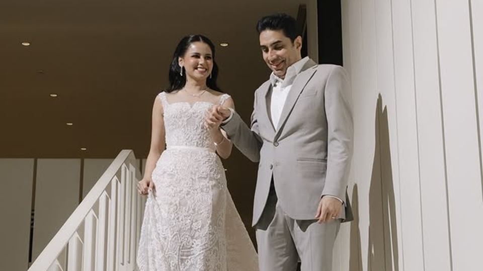 Yunita Siregar menikah dengan Wicky Victor Olindo [instagram]