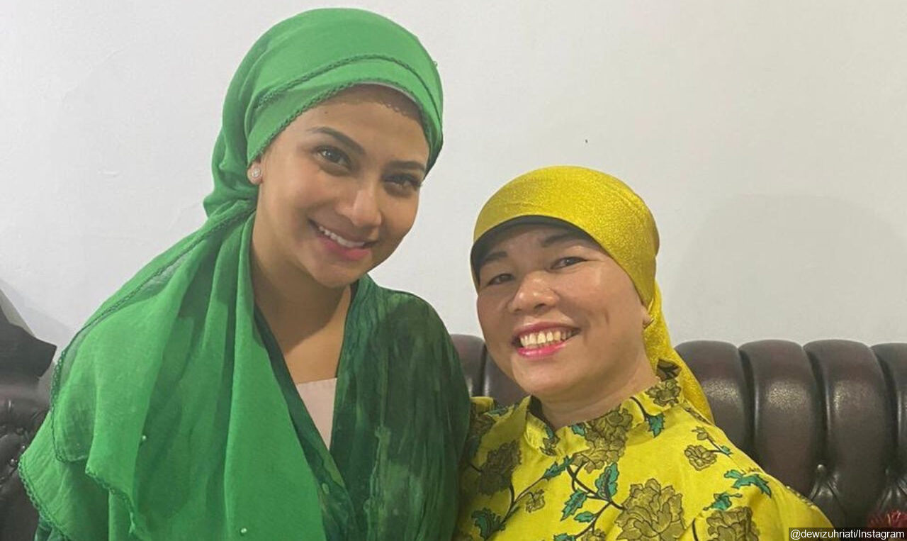 Vanessa Angel dan Dewi Zuriati