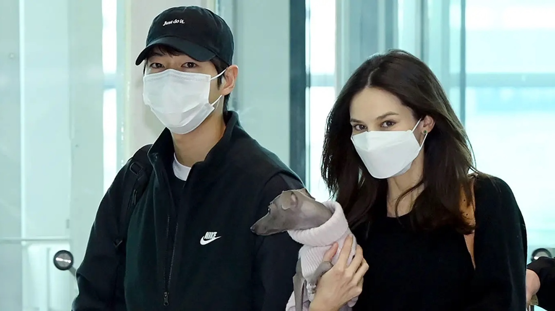 Song Joong Ki dan Istri Instagram