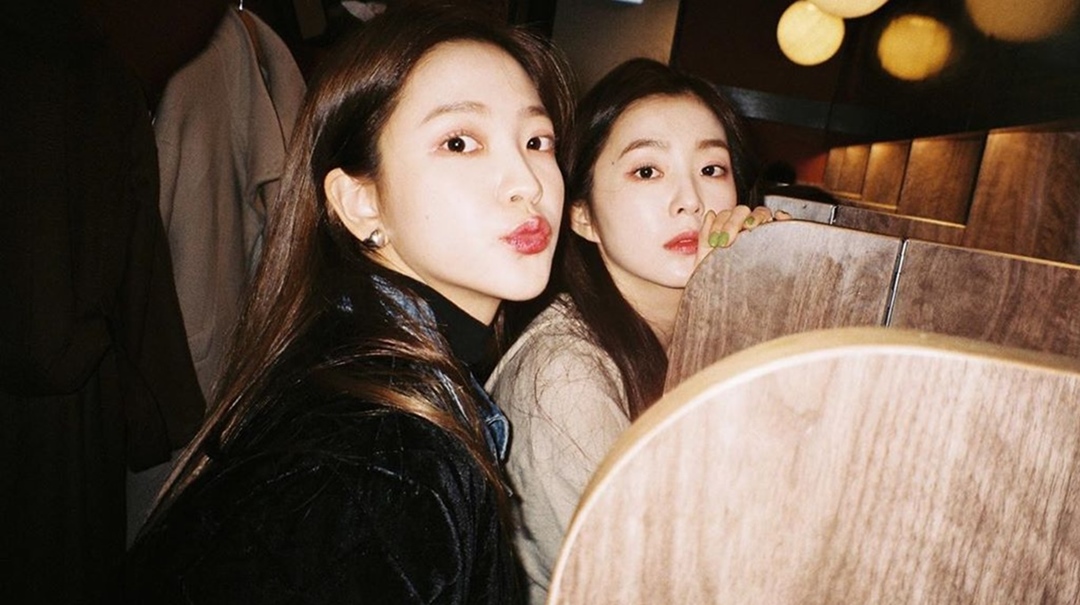 Irene dan Yeri Red Velvet Instagram
