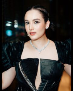 Chelsea Islan Instagram