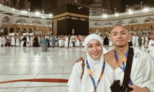 Bunga Citra Lestari Umrah bareng Tiko Aryawardhana [Instagram]