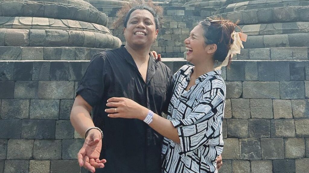 Indah Permatasari dan Arie Kriting Anniversary ke 3 Instagram