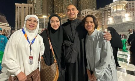 Keluarga BCL Umrah [Instagram]