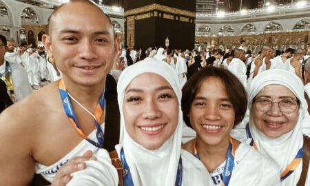 BCL Umrah bersama Tiko Aryawardhana dan Noah Sinclair. [Instagram]