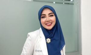 Bella Shofie Tak Bisa Lihat Jenazah Ibu [Instagram]