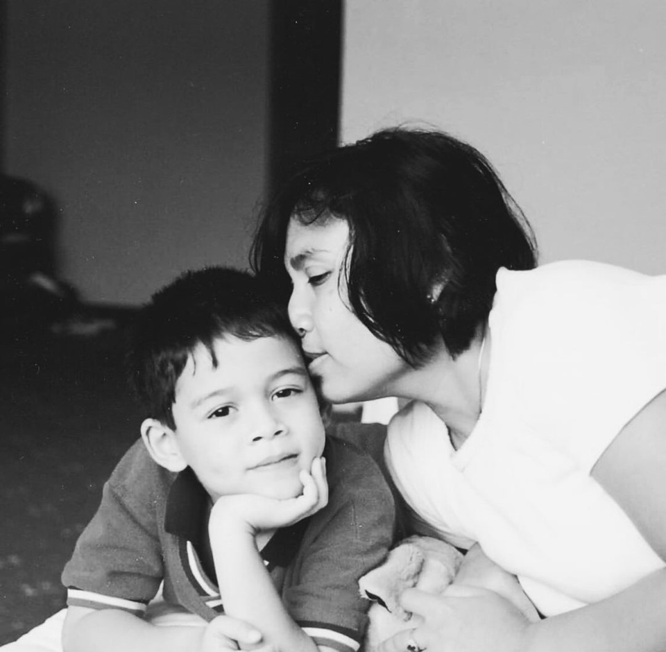 Potret Lawas Maxime Bouttier dan Ibu Instagram