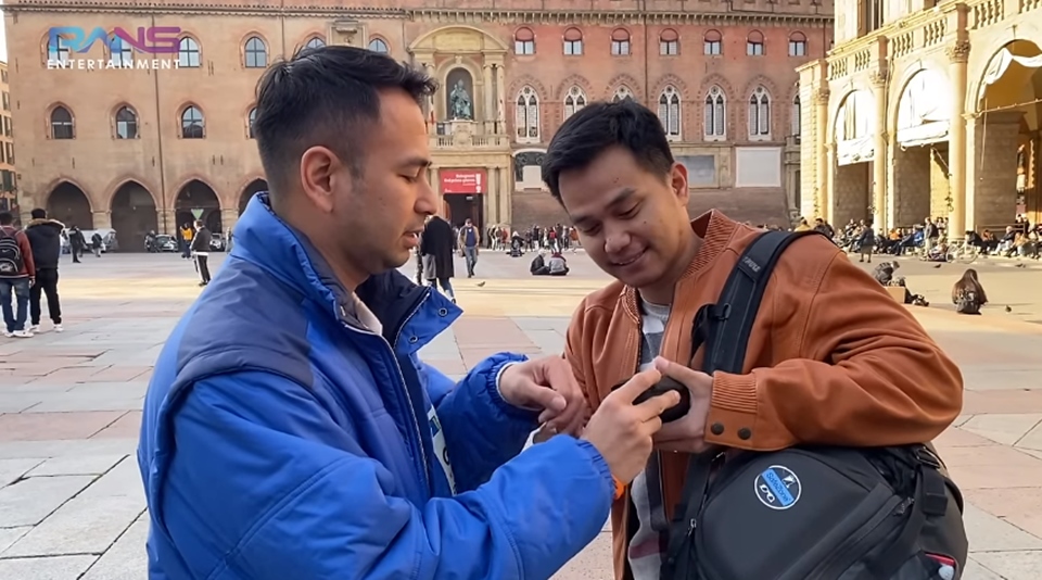 Raffi Ahmad Terbangkan Kru ke Italia YouTube