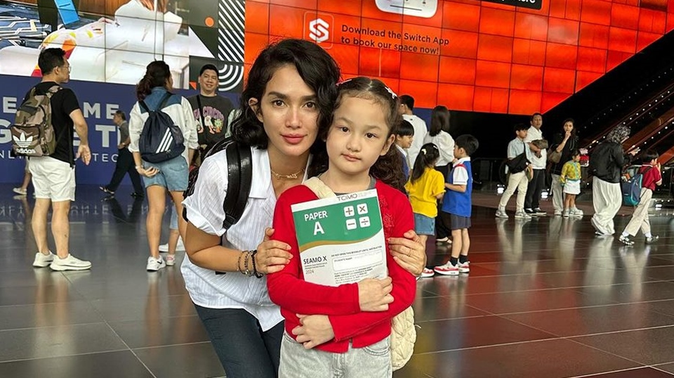 Putri Ussy Sulistiawaty Olimpiade Instagram