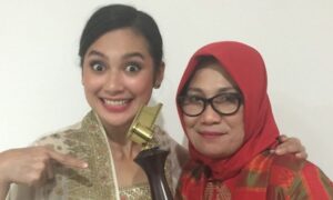 Indah Permatasari Instagram