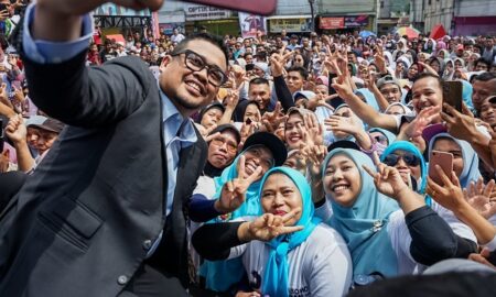 Bobby Nasution Terus Pakai Kacamata [Instagram]
