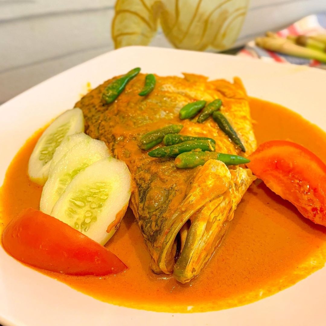 Gulai Kepala Ikan Minang Bersaudara