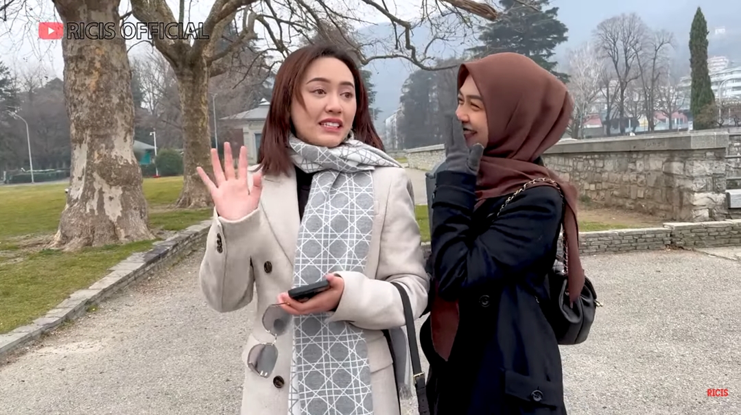 Happy Asmara Bantah Pacaran dengan Gilga Sahid YouTube