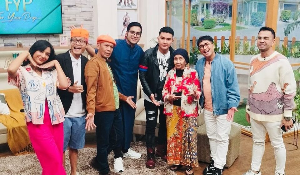 Aldi Taher Bobby Maulana Bang Ocid Trio Ubur Ubur Bareng Pemeran Emak Ijah Pengen ke Mekah