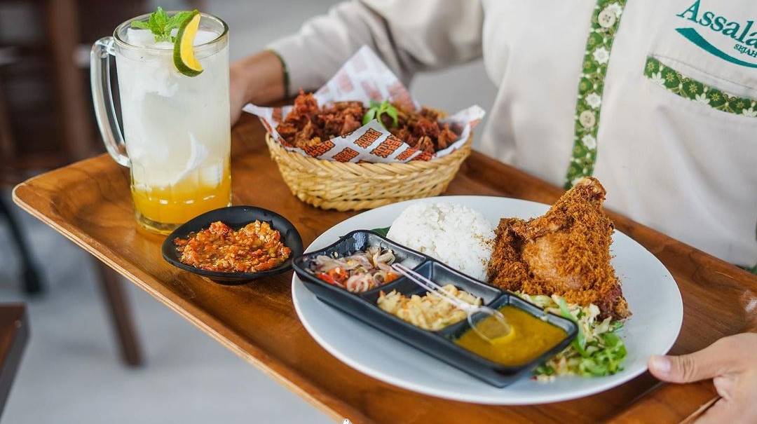 Resto Bebek di Jakarta Instagrambebekhajislametid