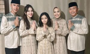 Ayu Ting Ting dan Lettu Fardana Video Call saat Lebaran