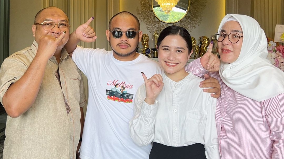 Keluarga Prilly Latuconsina