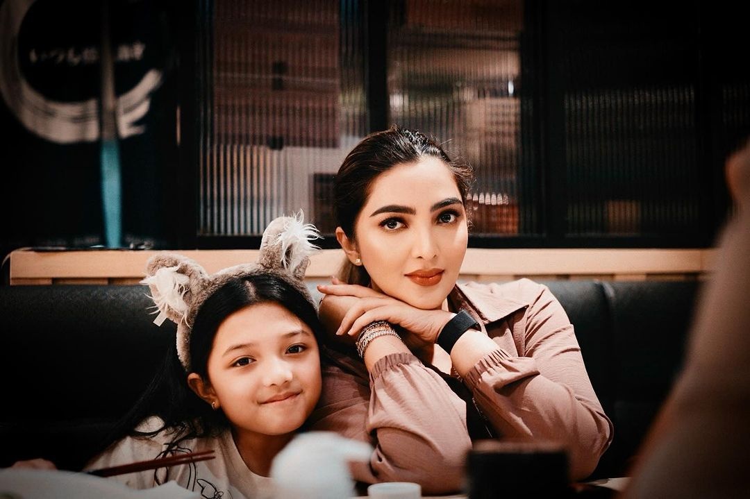 Arsy Hermansyah bersama ibunya Ashanty Instagram