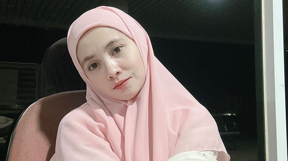 Ayu Rizky Yani istri Dodhy Kangen Band