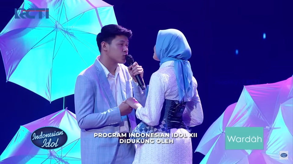 Duet Rony Parulian dan Salma Salsabil di Indonesian Idol