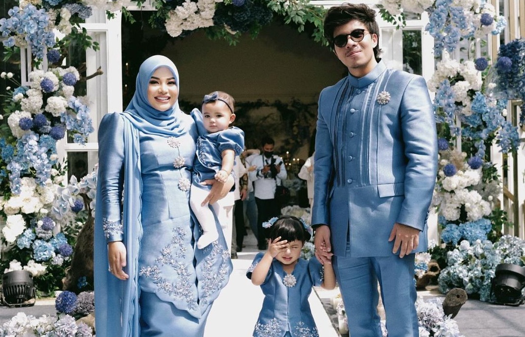 Atta Halilintar bersama istri dan anak anak Instagram