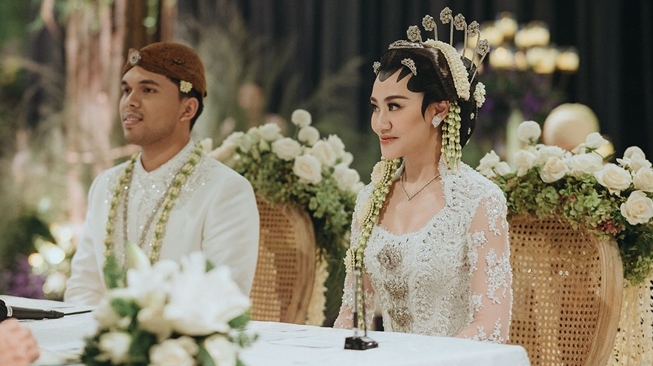 Aaliyah Massaid dan Thariq Halilintar Menikah