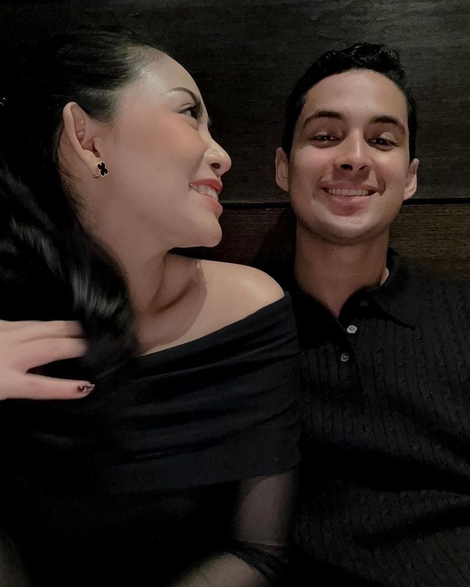 Potret Rachel Vennya dan Salim Nauderer Rayakan Anniversary ke 3 Instagram