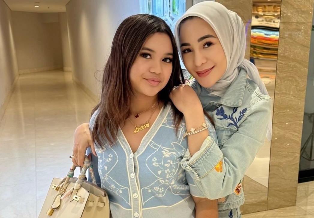 Erin Taulany dan anak perempuannya Instagram