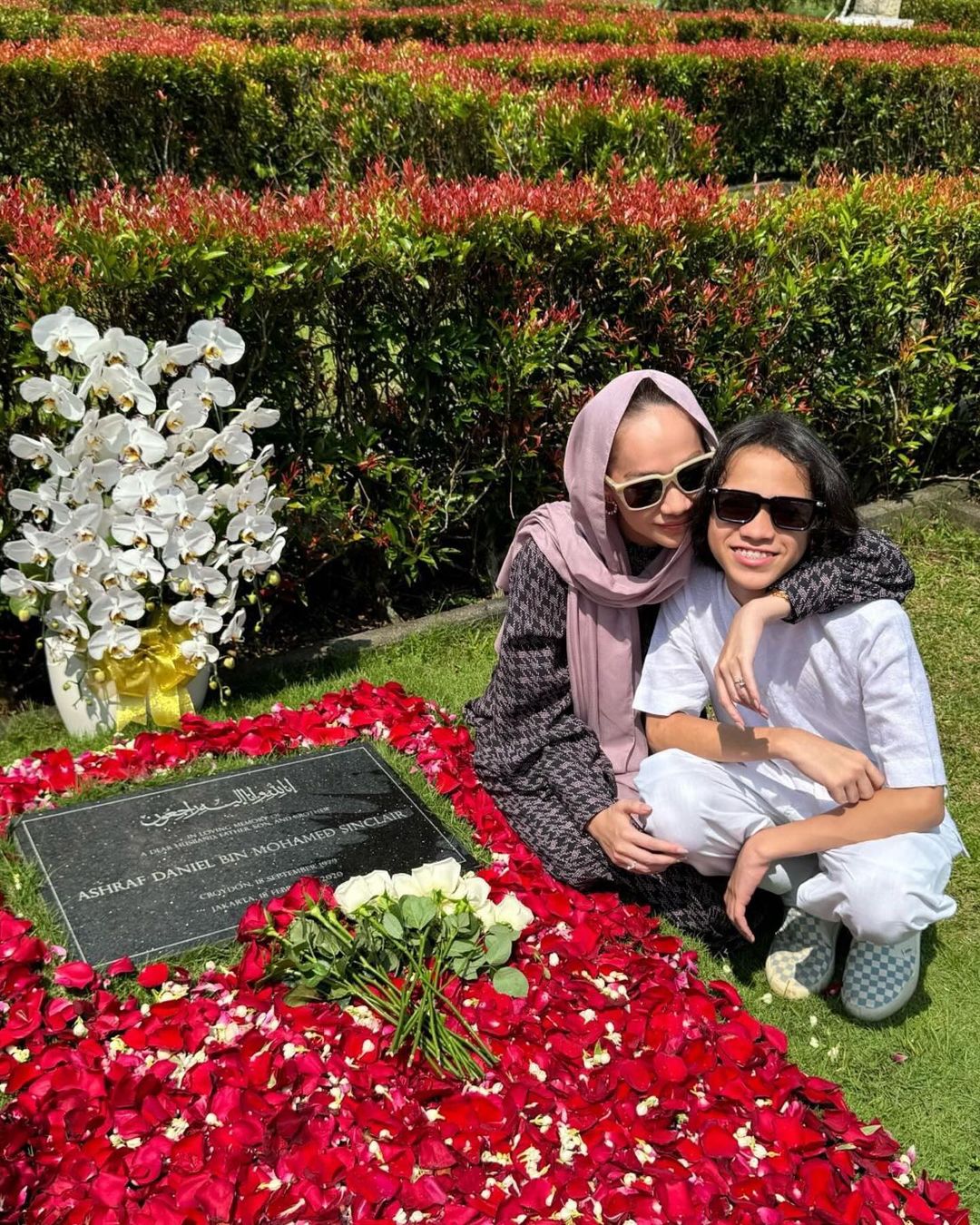 BCL di Makam Ashraf Sinclair