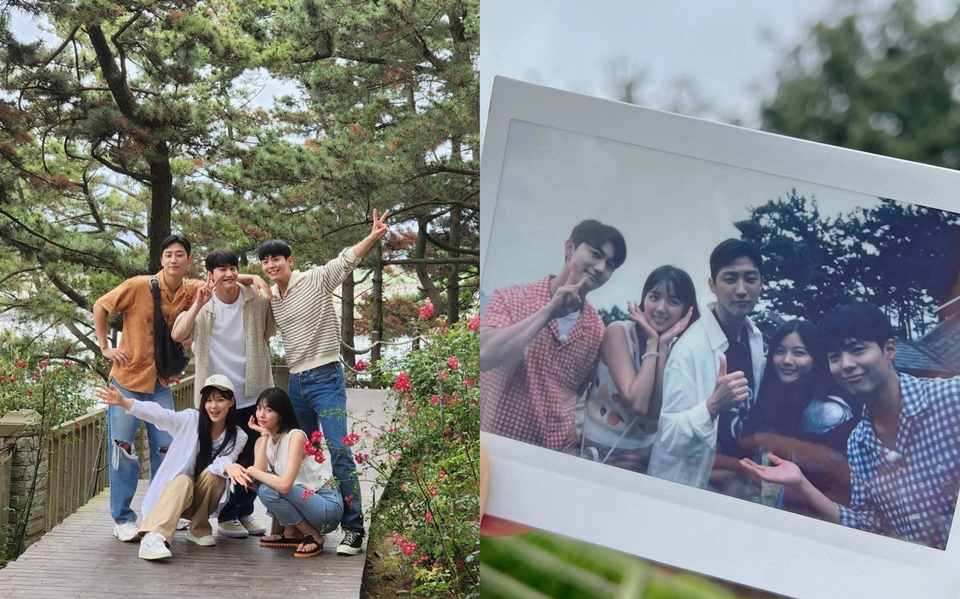 Park Bo Gum dan Kim Yoo Jung Bareng Cast'Love in Moonlight'