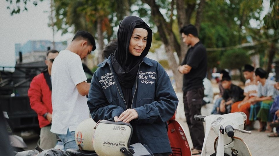 Sintya Marisca Tampil Cantik Berhijab Instagram